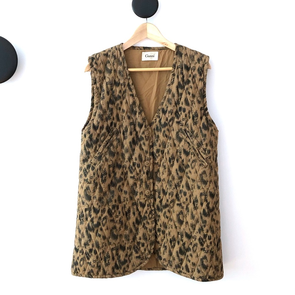 Ganni quilted winter vest